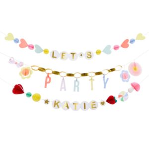 Charmed Garland Set
