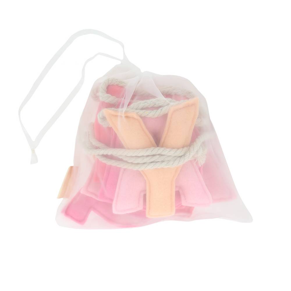 Meri-Meri-Pink-Happy-Birthday-Felt-Garland-286107-1